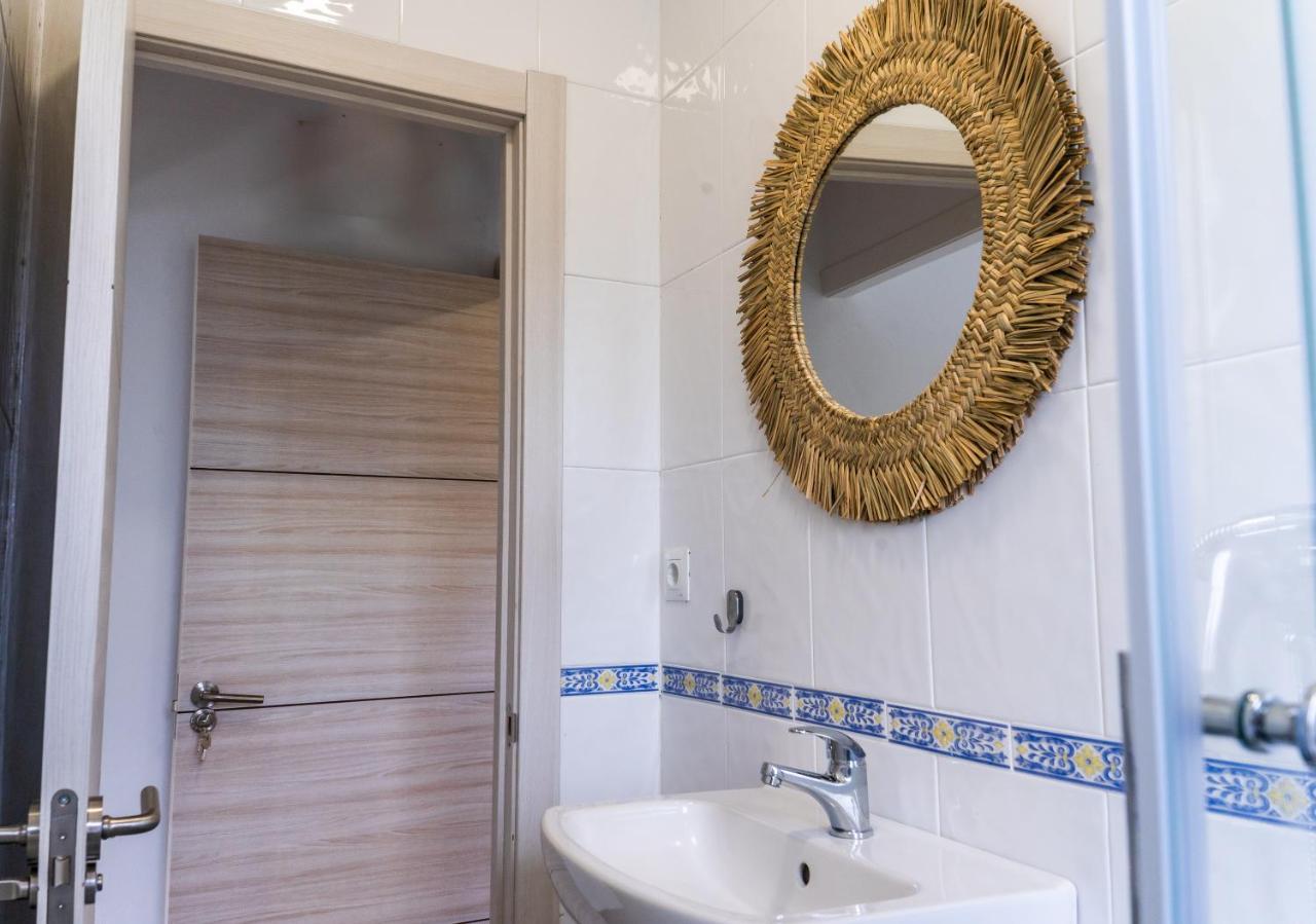 Casa Lopez Bed & Breakfast Aviles Ngoại thất bức ảnh