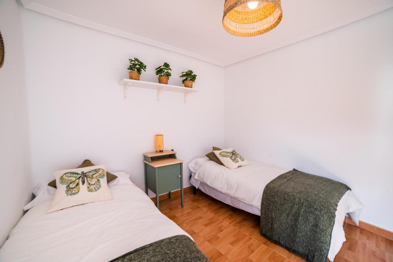 Casa Lopez Bed & Breakfast Aviles Ngoại thất bức ảnh