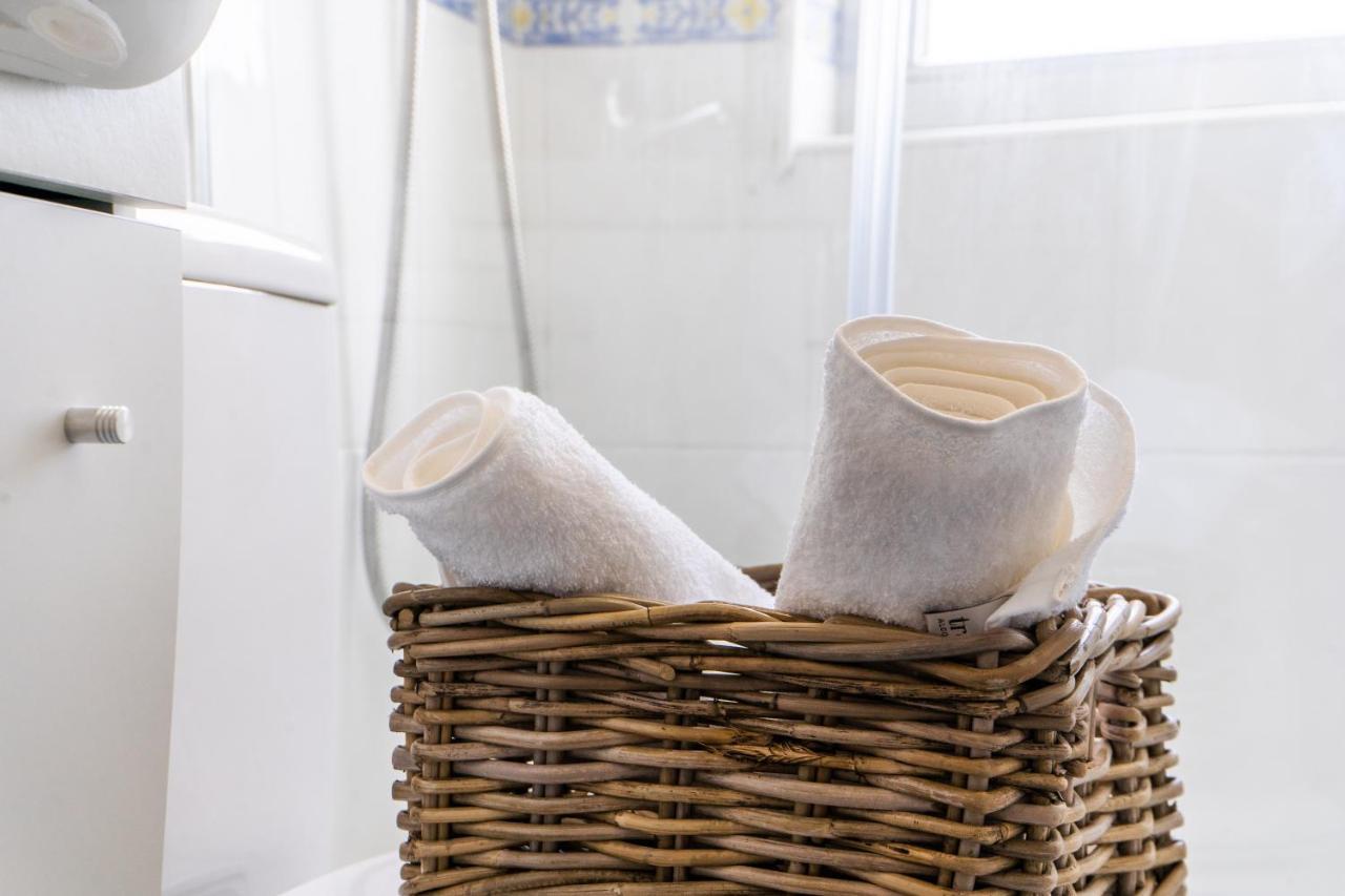 Casa Lopez Bed & Breakfast Aviles Ngoại thất bức ảnh